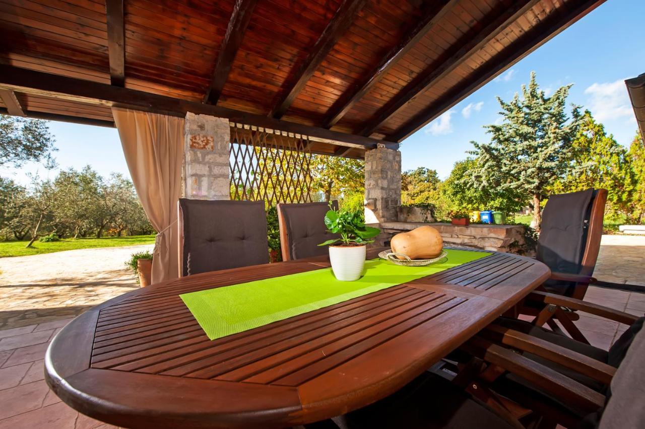 Apartments Fra & Mar With Swimming Pool In 2025 Sorici Extérieur photo