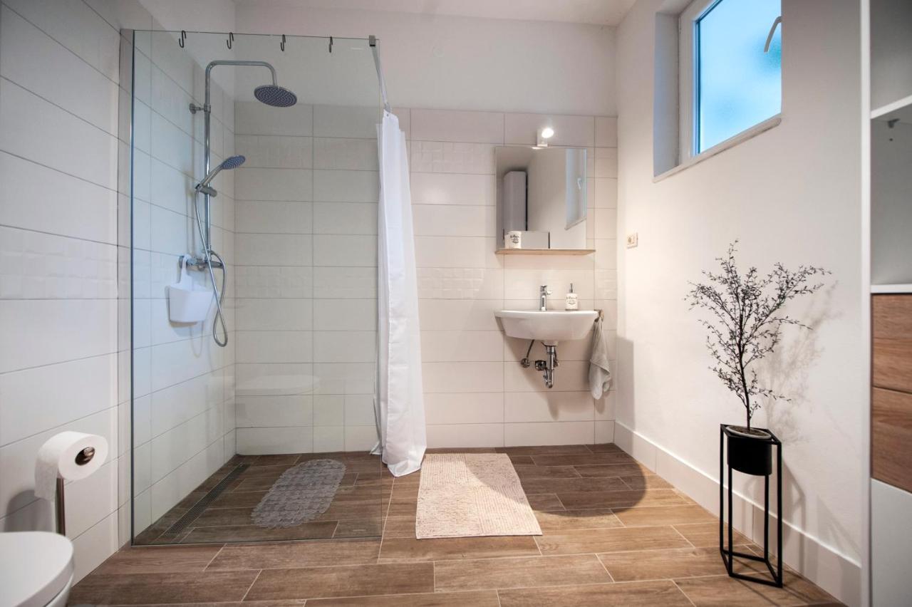 Apartments Fra & Mar With Swimming Pool In 2025 Sorici Extérieur photo